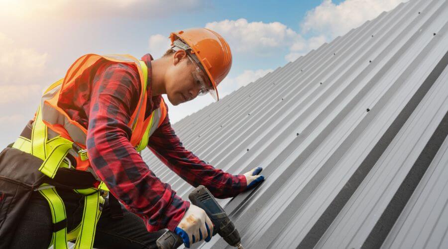 Professional New roof installation in Hanscom Afb, MA